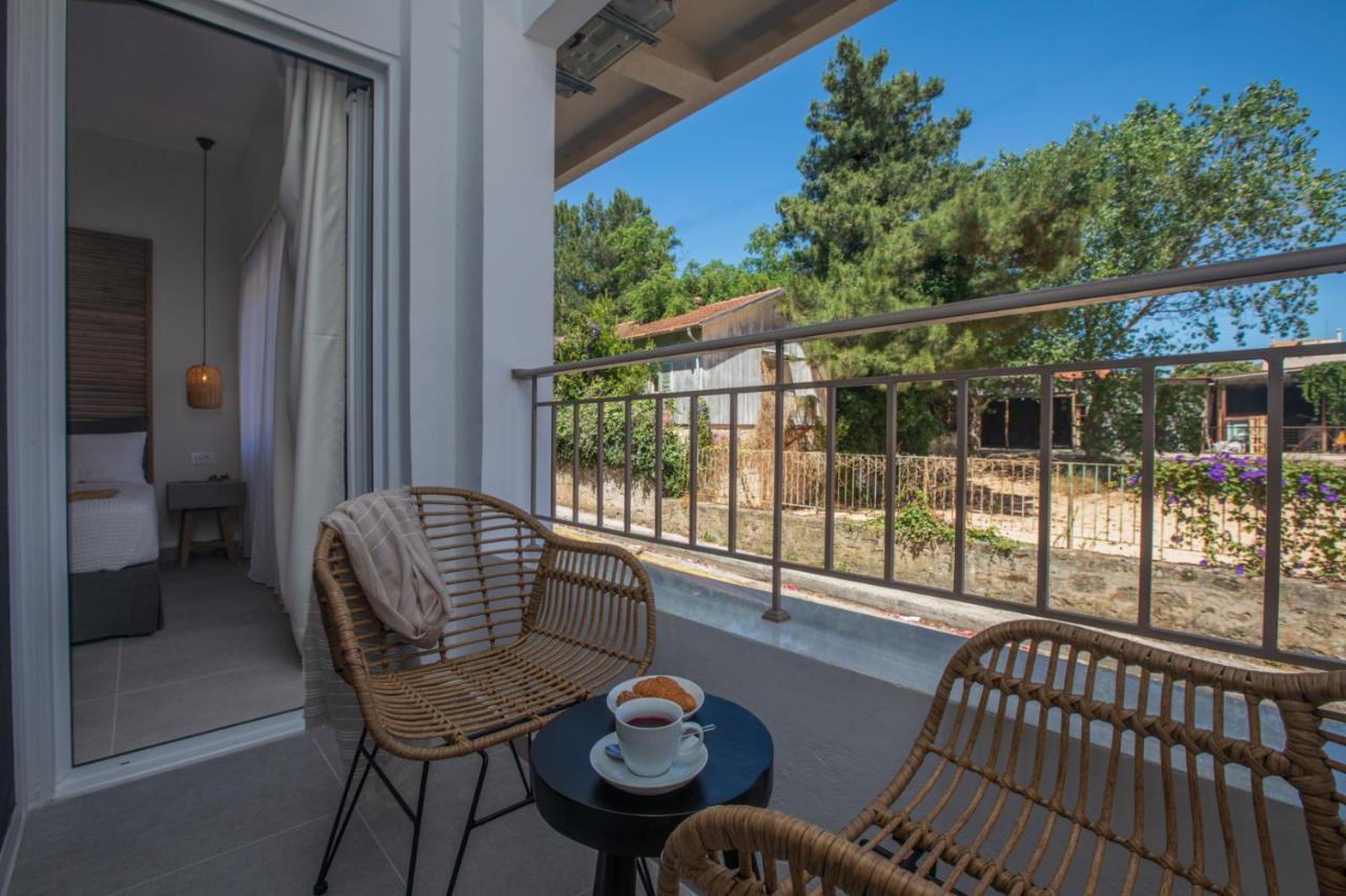 Anemelia Luxury Apartments Argostoli  Eksteriør bilde