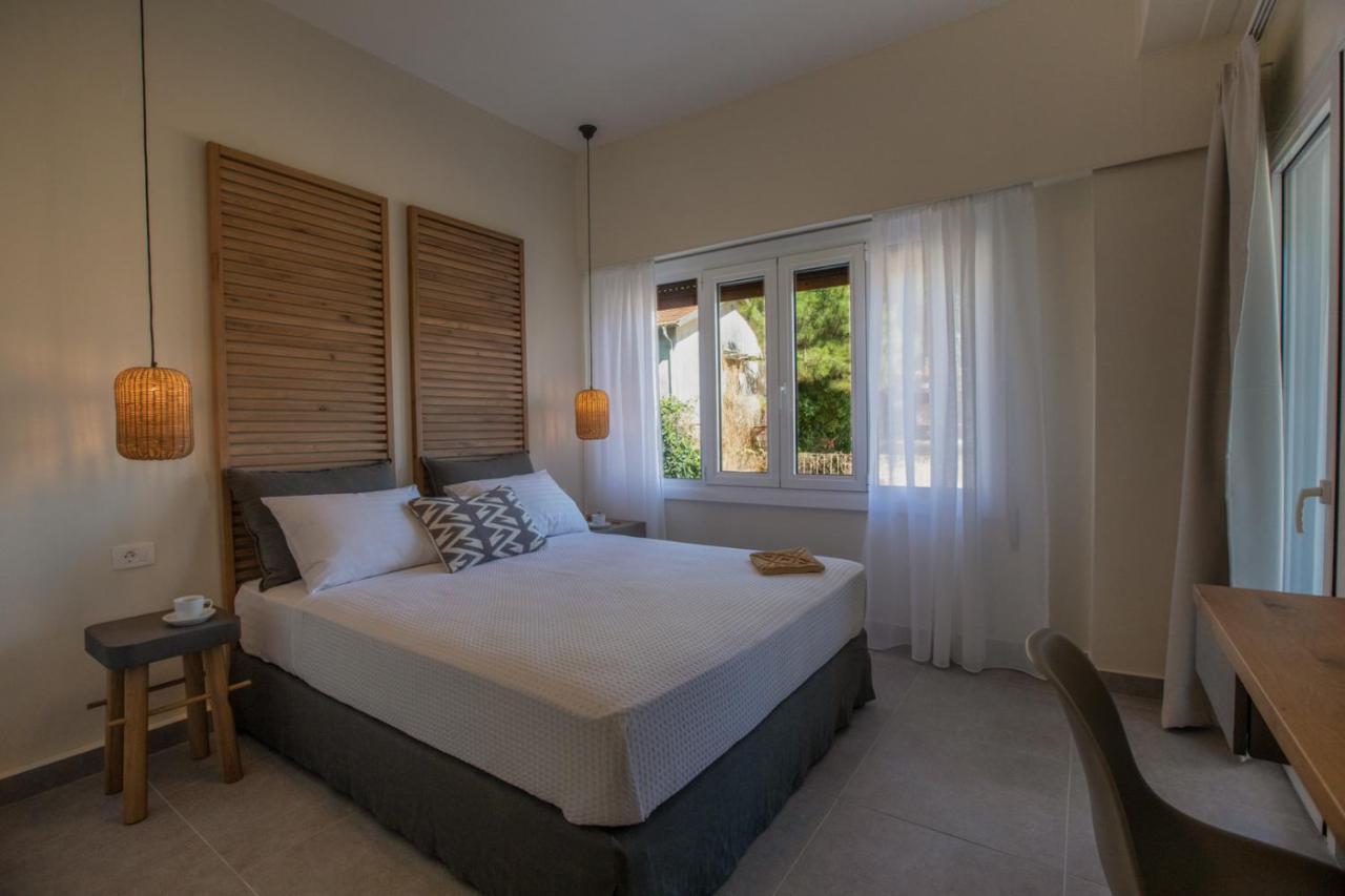 Anemelia Luxury Apartments Argostoli  Eksteriør bilde