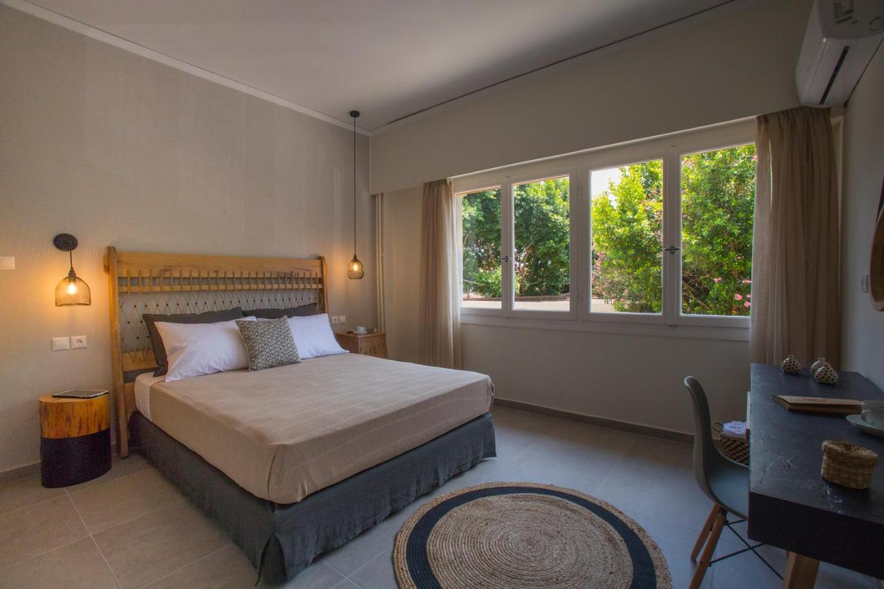 Anemelia Luxury Apartments Argostoli  Eksteriør bilde